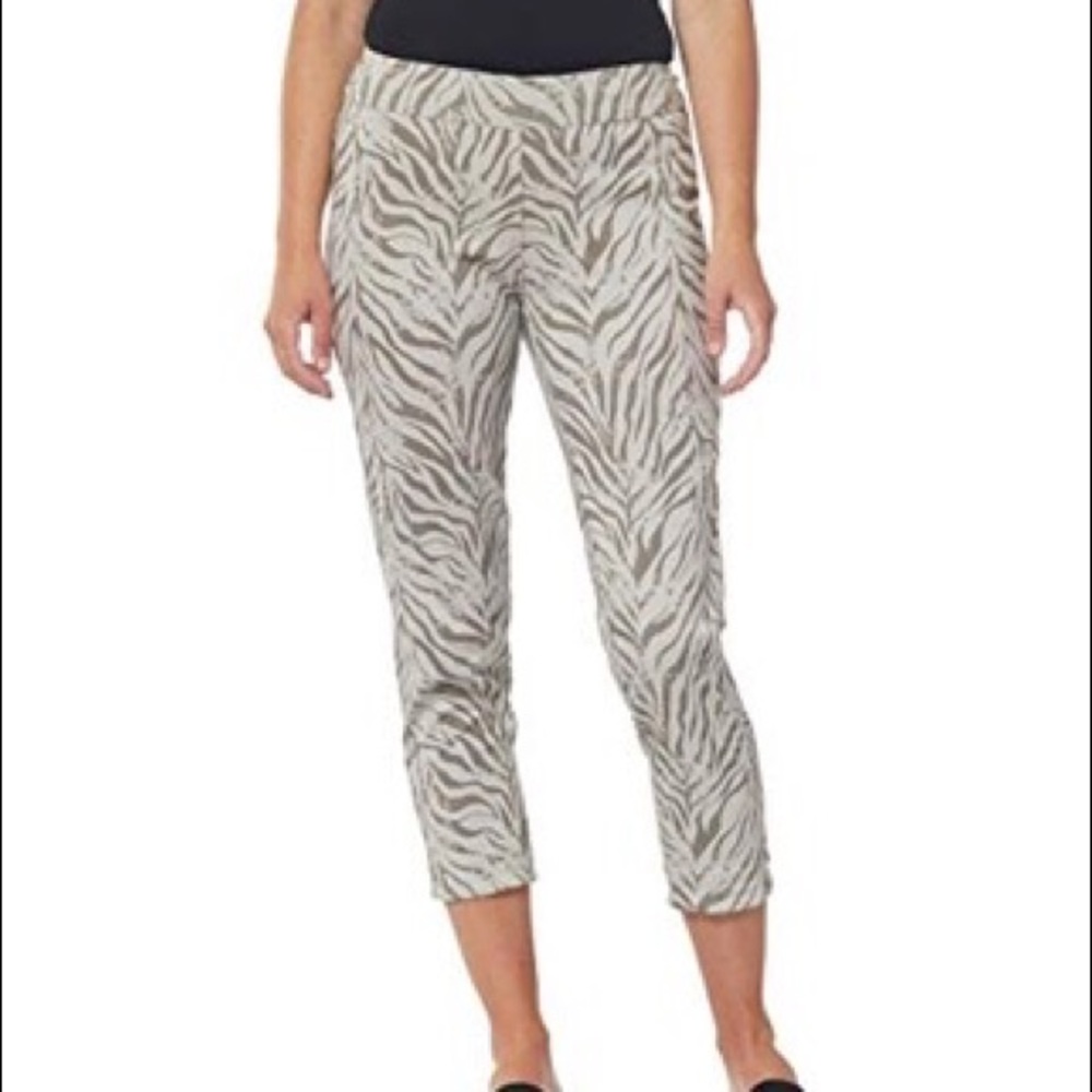 SLIM-SATION Women's Print Crop Pant